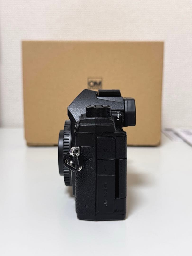 デジタルカメラ OM SYSTEM OM-5 Black