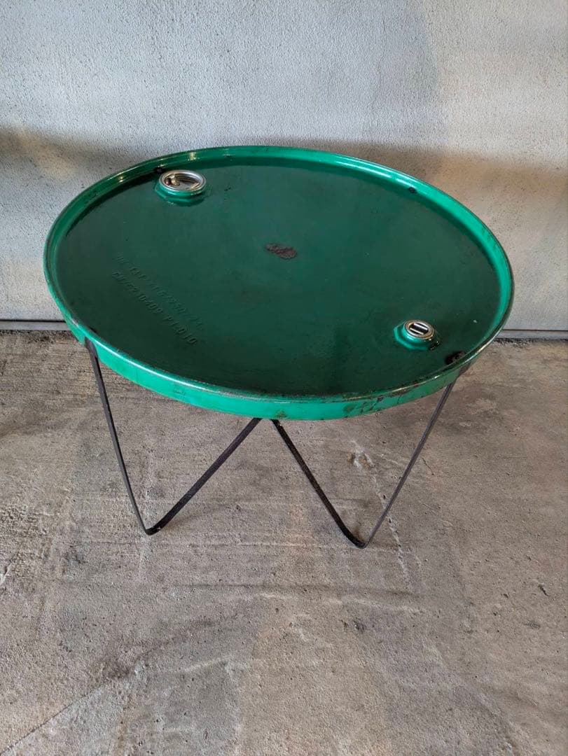 ドラム缶　リメイク　ラウンドローテーブル　グリーン