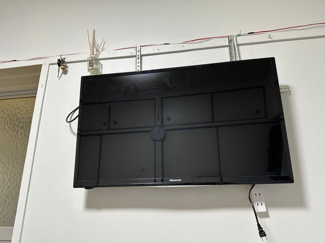 Hisense ハイセンス 32型液晶テレビ HJ32K3120 リモコン付き