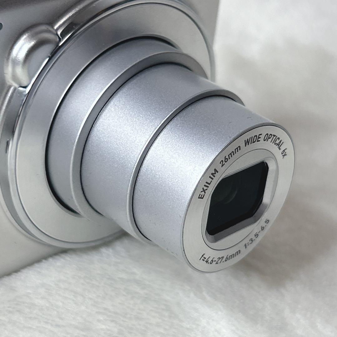 ✨未使用級✨ CASIO EXILIM EX-Z920 コンパクトデジタルカメラ