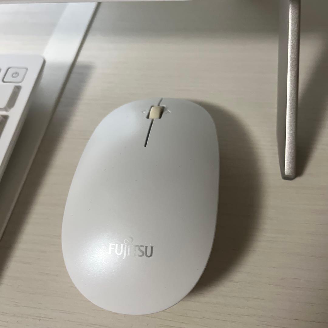 富士通FMVデスクトップ FMVF60E3WG