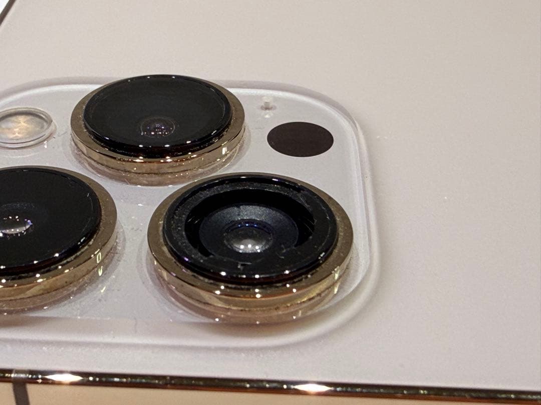 Apple iPhone 13 ProMax ゴールド 512GB 画面割れ