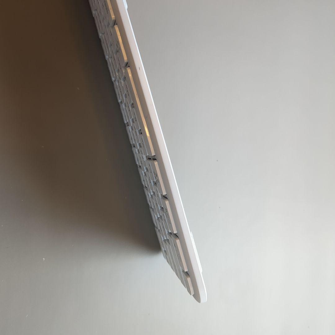 ロジクール ワイヤレスキーボード K950 ホワイト