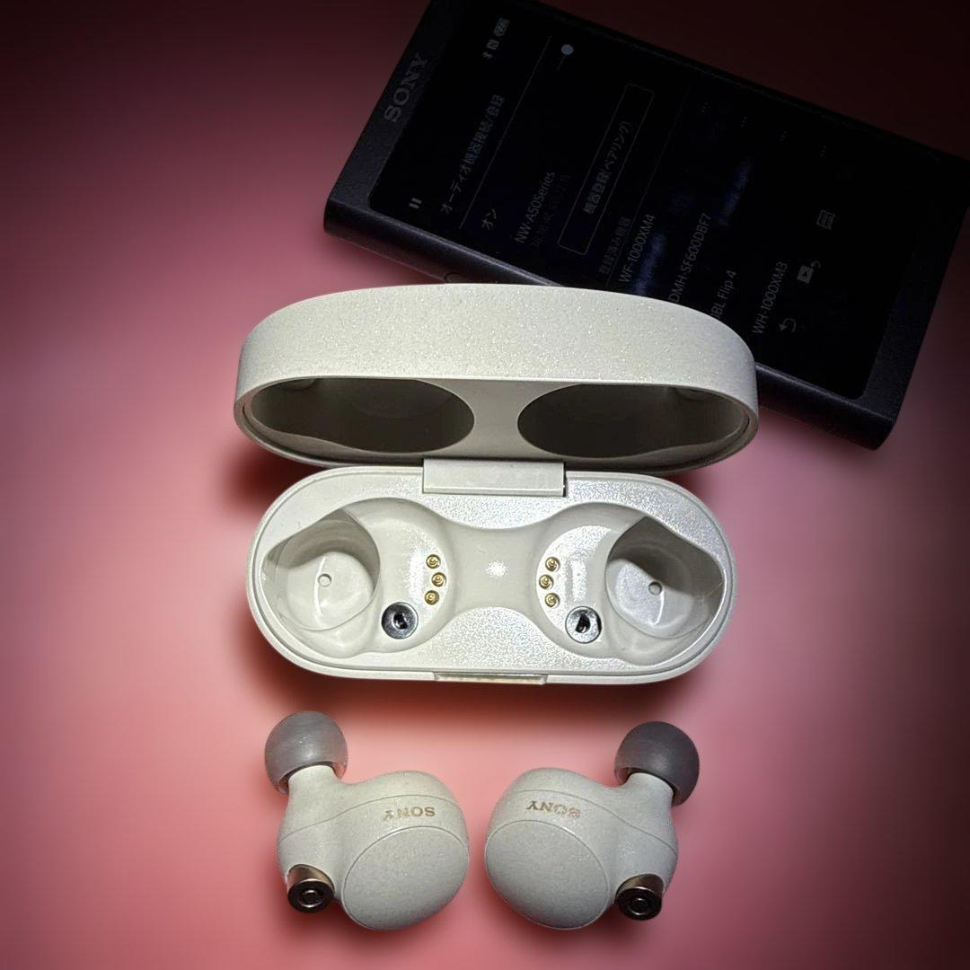 SONY WF-1000XM4 ワイヤレスイヤホン 充電ケース付き