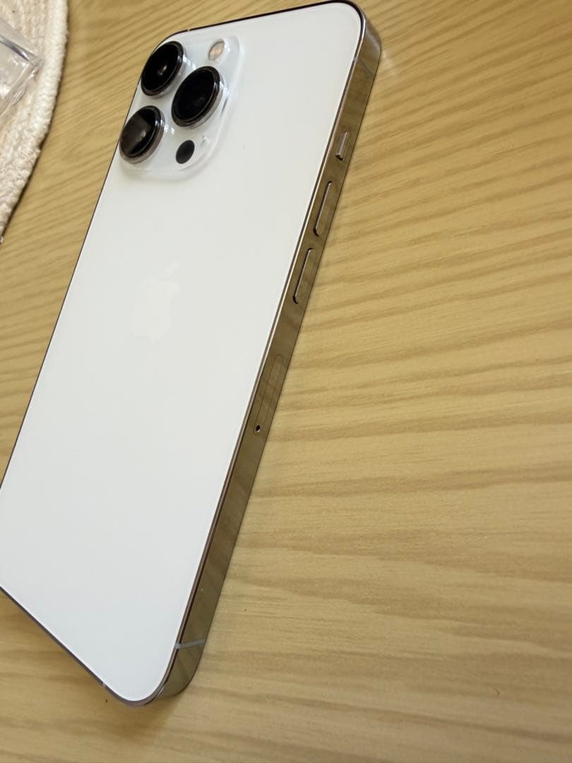iPhone 13pro 128G シルバー