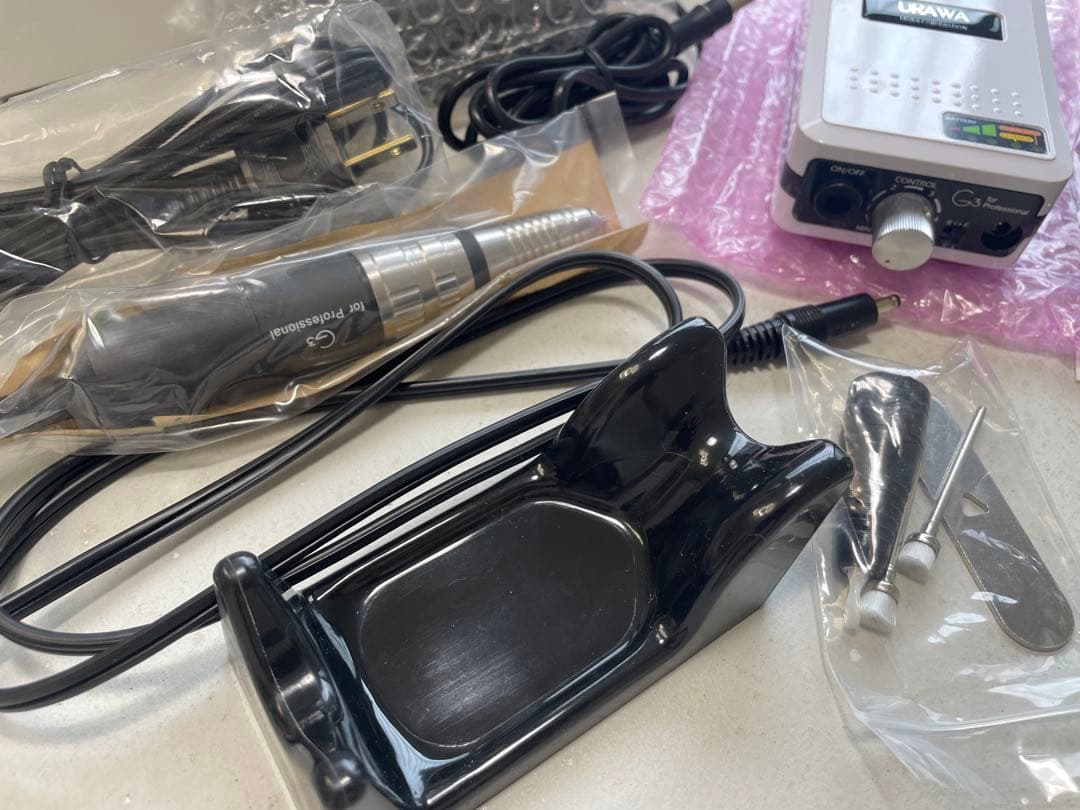 ウラワ URAMWA G3ネイルマシーン美品 ホワイト