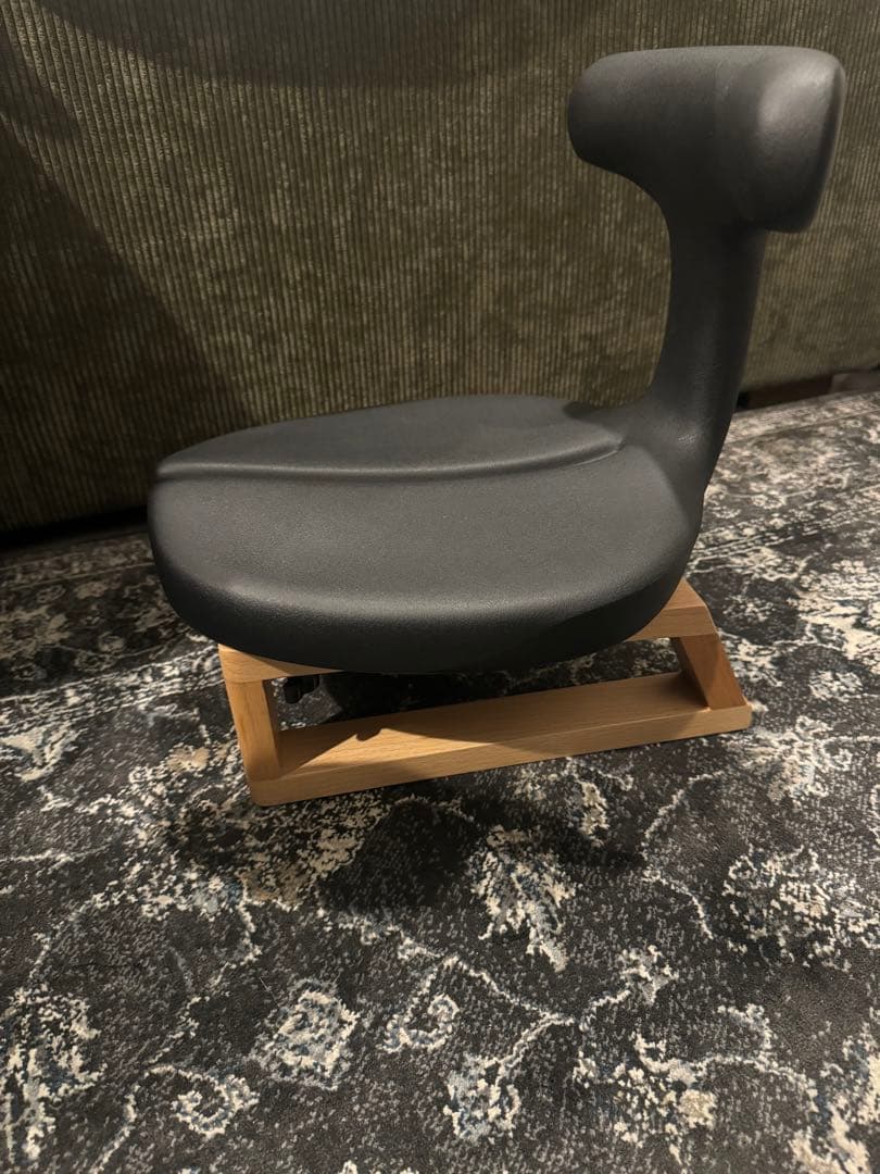 アーユルチェア　あぐらイス　美品