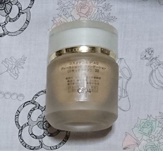 コスメデコルテ AQ グレースシェードファンデーション