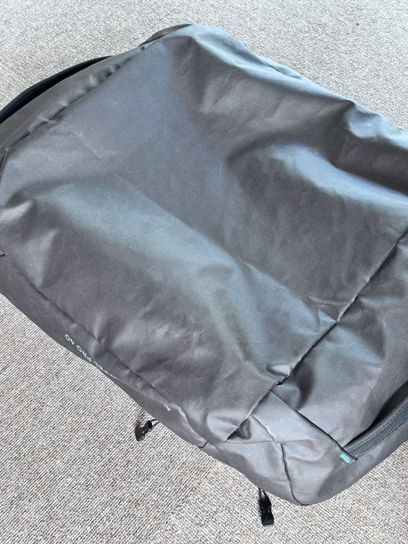 中古・美品deuter DUFFEL PRO 40 リュック型ダッフルバッグ