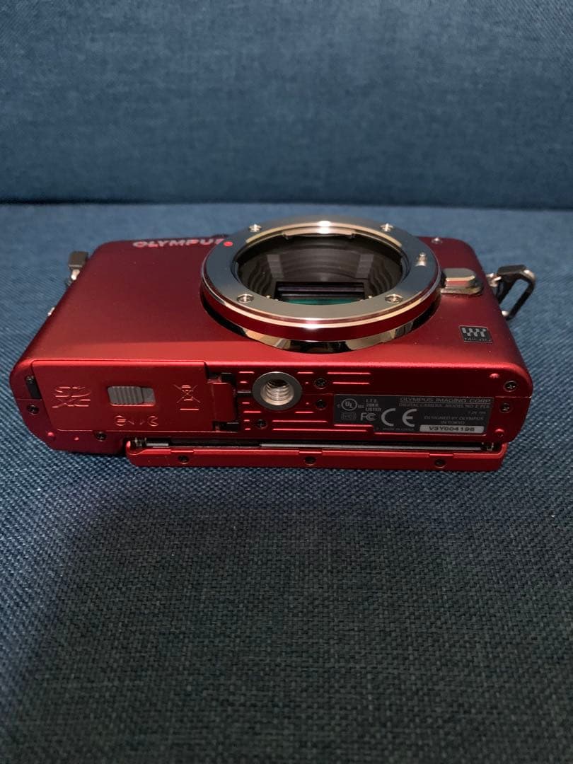 OLYMPUS PEN E-PL6 ボディ ミラーレス一眼カメラ
