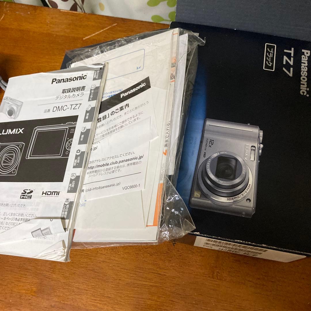 Panasonic DMC-TZ21 コンパクトデジタルカメラ
