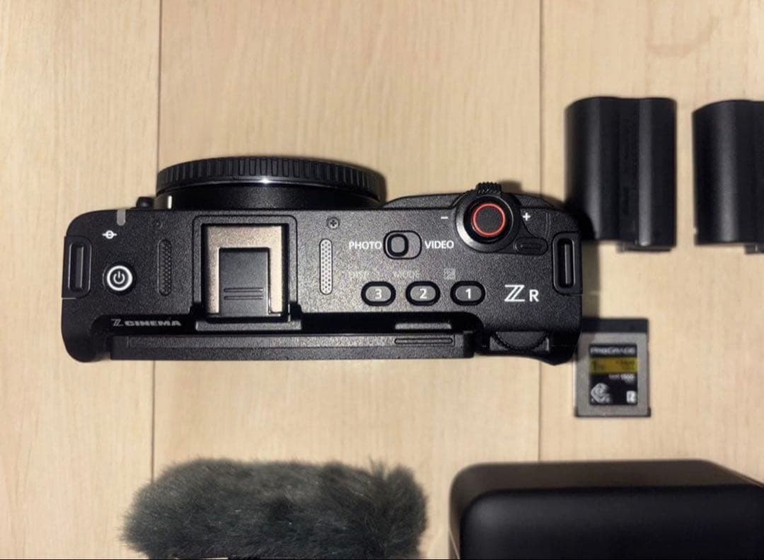 NikonZR本体➕各種アクセサリー　総額48万以上