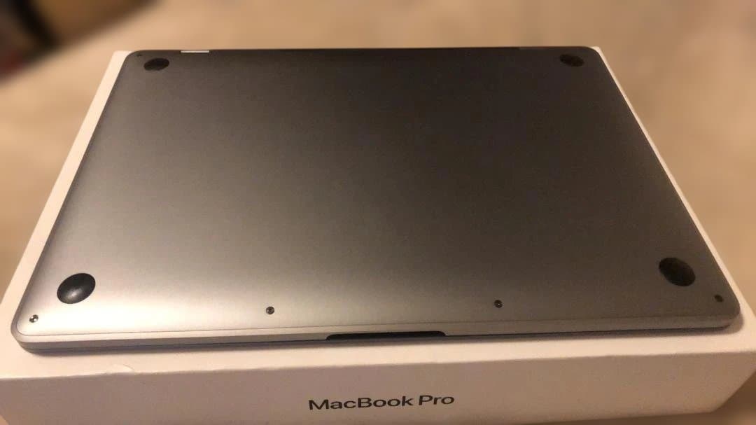 【美品】MacBook Pro 2019 128GB Touch Bar