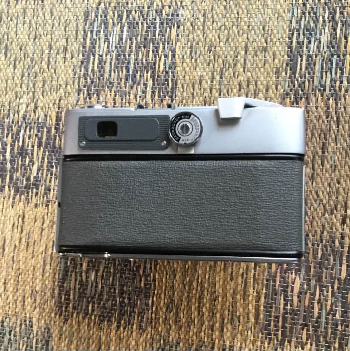 MINOLTA HI−MATIC
