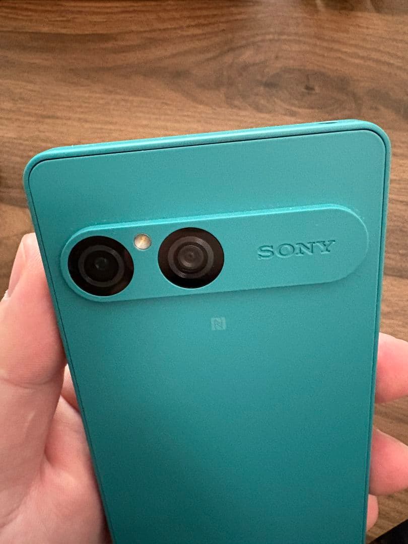 【ほぼ新品】SONY Xperia 10 VII ターコイズ　SO-52F
