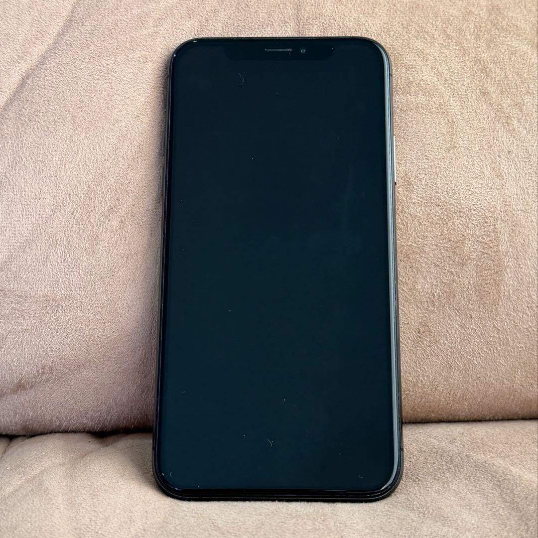 iPhone Xs 256GB スペースグレイ