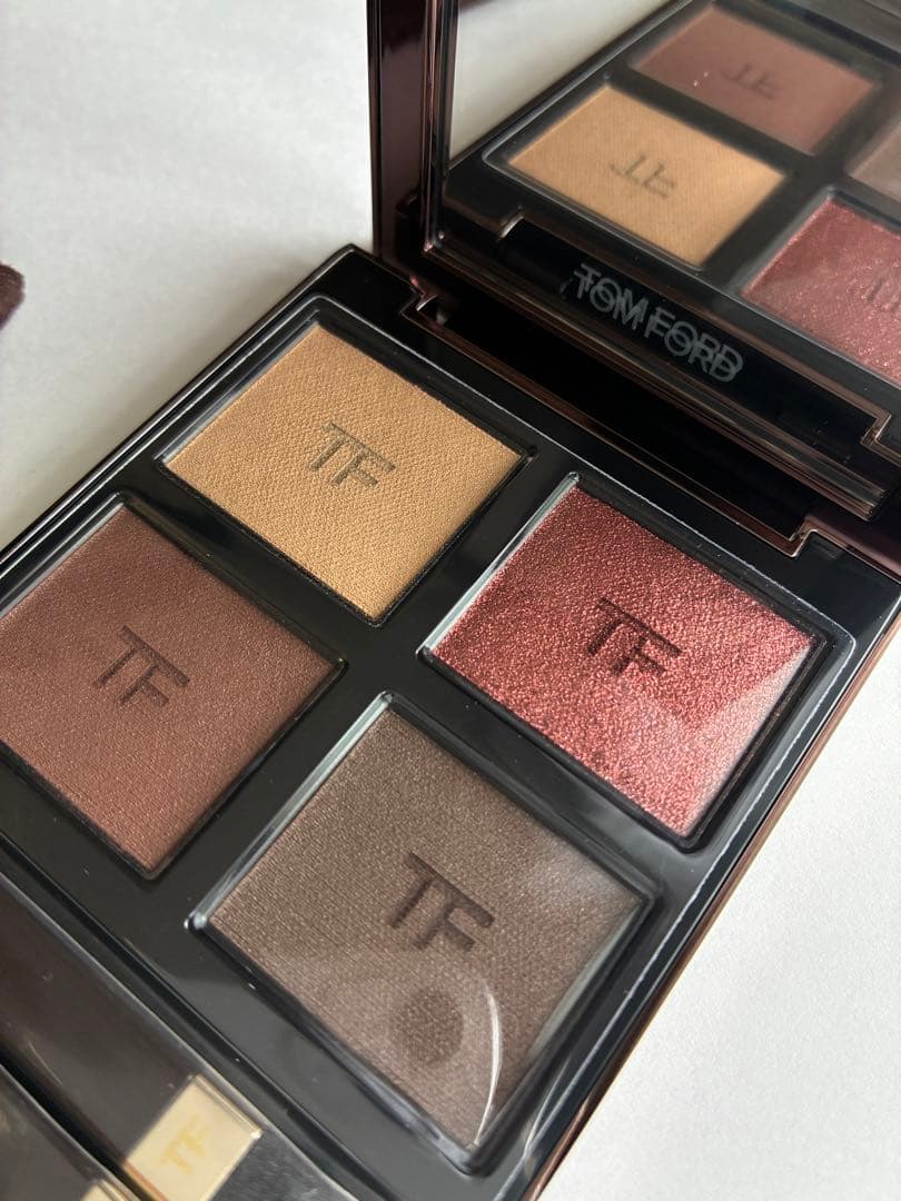 TOM FORD ソレイユアイカラークォード 46 エンバーブロンズ