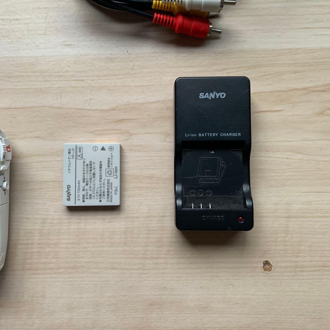 SANYO Xacti DMX-CG9 本体