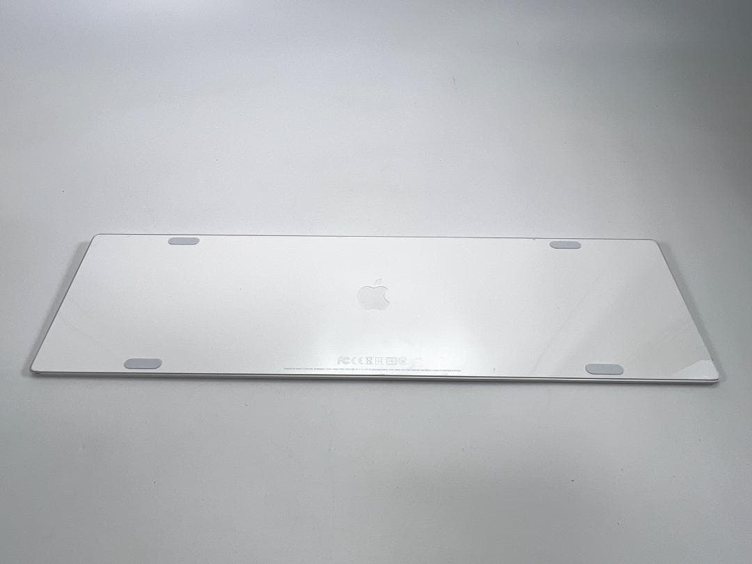 中古美品 Apple Magic Keyboard 数字キー付き A1843