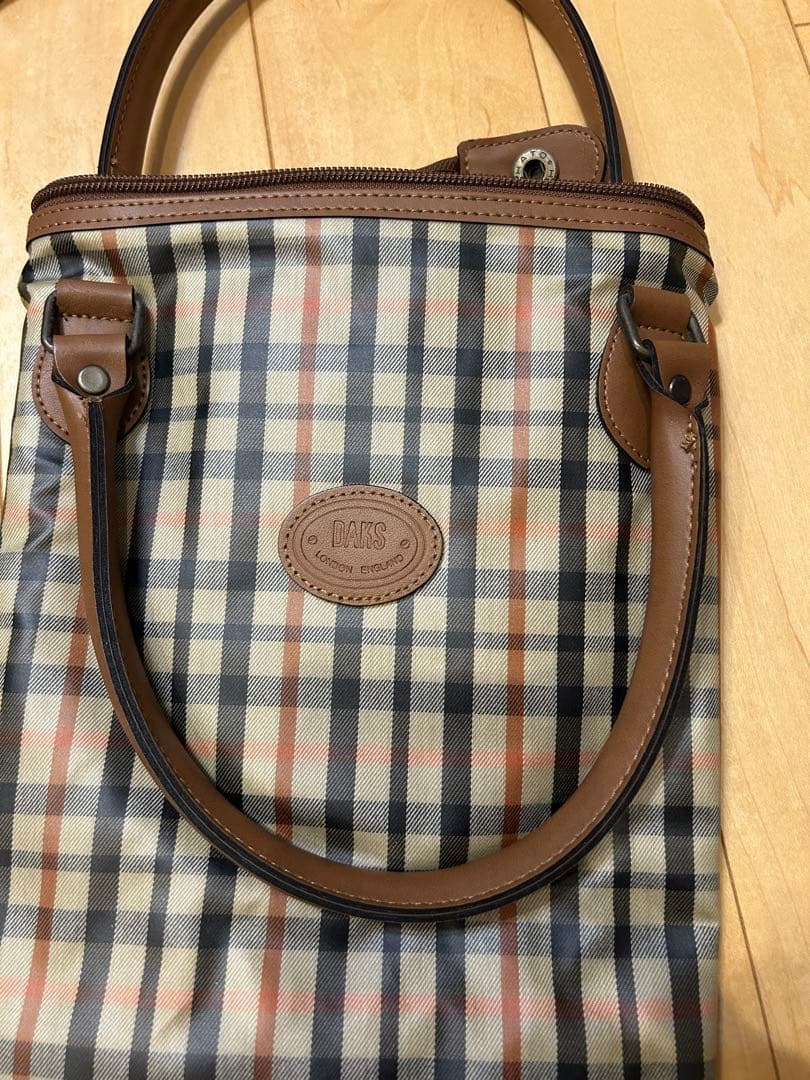 DAKSのバック＆ポーチ未使用品