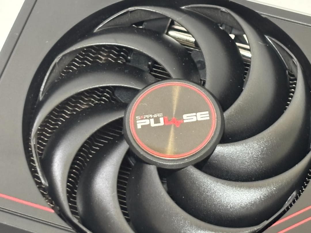 【美品】Sapphire Radeon RX 7600 8GB PULSE