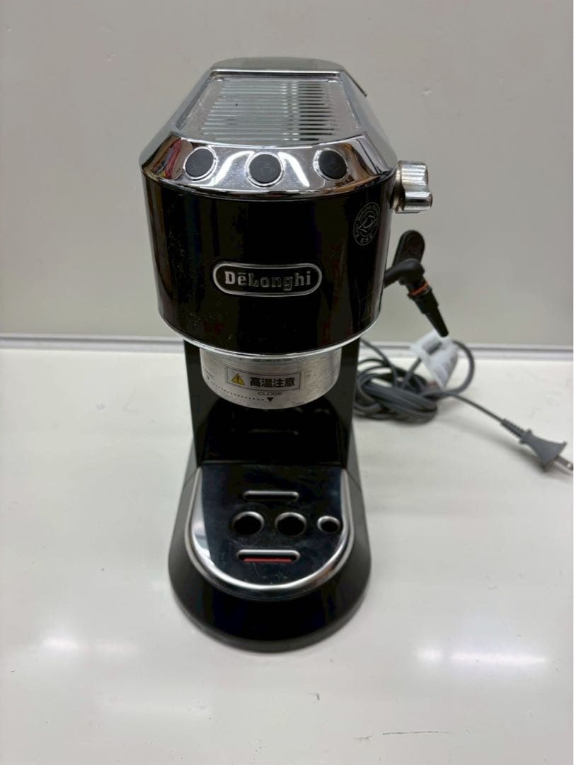 デロンギ EC680BK デディカ 極美品 エスプレッソ・カプチーノメーカー