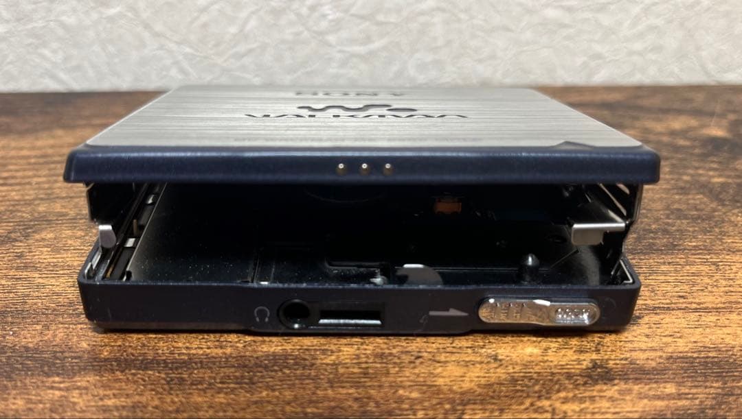 【動作未確認】SONY MD WALKMAN MZ-900 MDプレーヤー