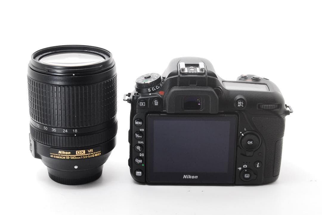 Nikon D7500 18-140mm VR Wi-Fi 低ショット約1万回