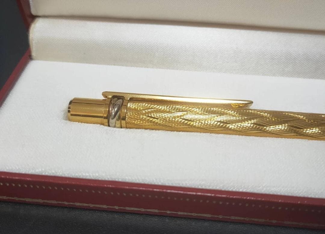 新品同様 カルティエ　Cartier　トリニティ　ボールペン　リフィル付