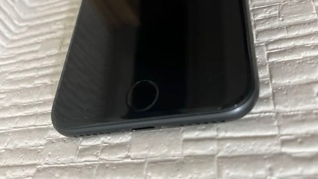 バッテリー最大容量86% iPhone SE2 64GB ブラック