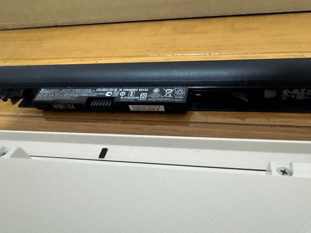 【訳あり・据え置き利用推奨】 HP ノートパソコン 15-bs005TUHP