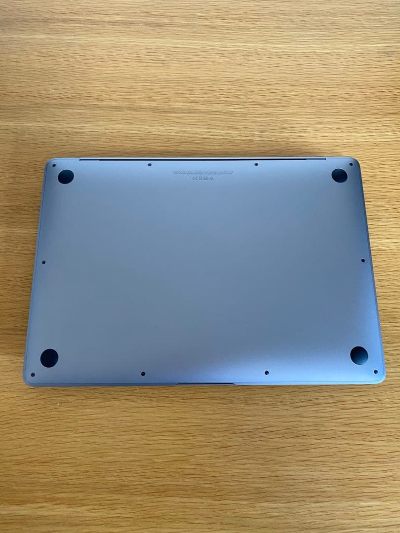 MacBook Air 2020 【充電15回】MacBook本体　Aランク