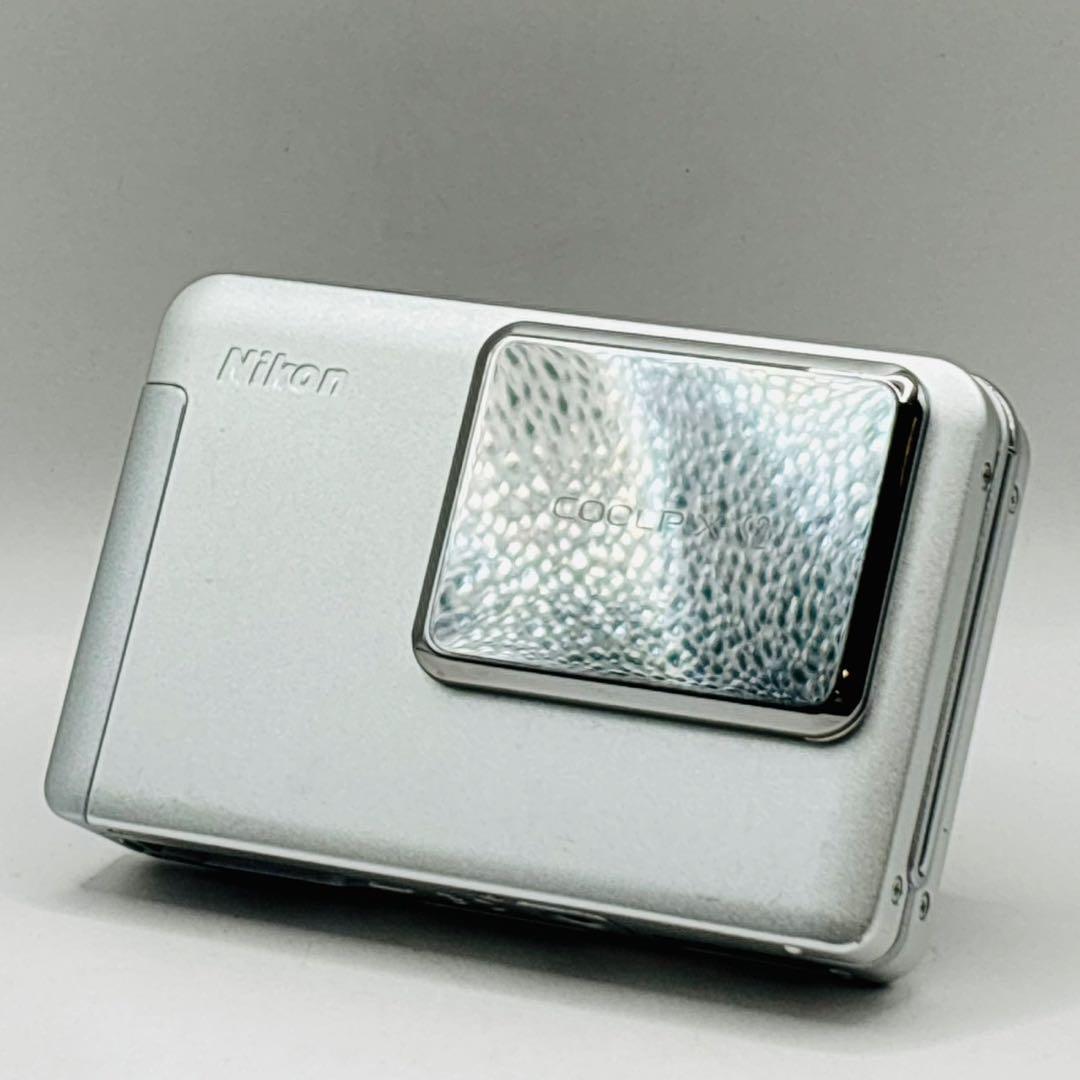 動作確認済 ⭐︎美品⭐︎ Nikon COOLPIX S2 デジカメ