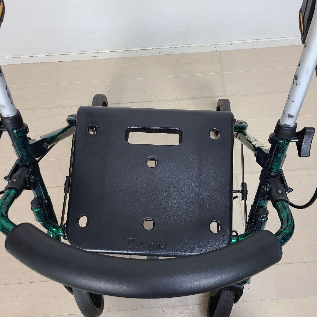 S*I様 歩行器　ロレータ　ロレーター　シルバーカー