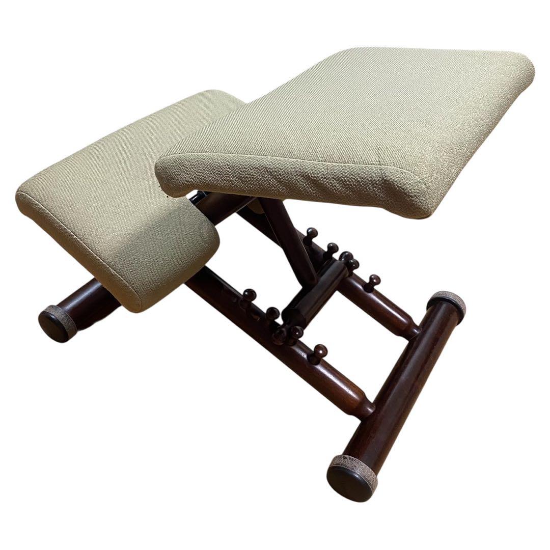 STOKKE VARIER MULTI バランスチェア ブラウン カーキ