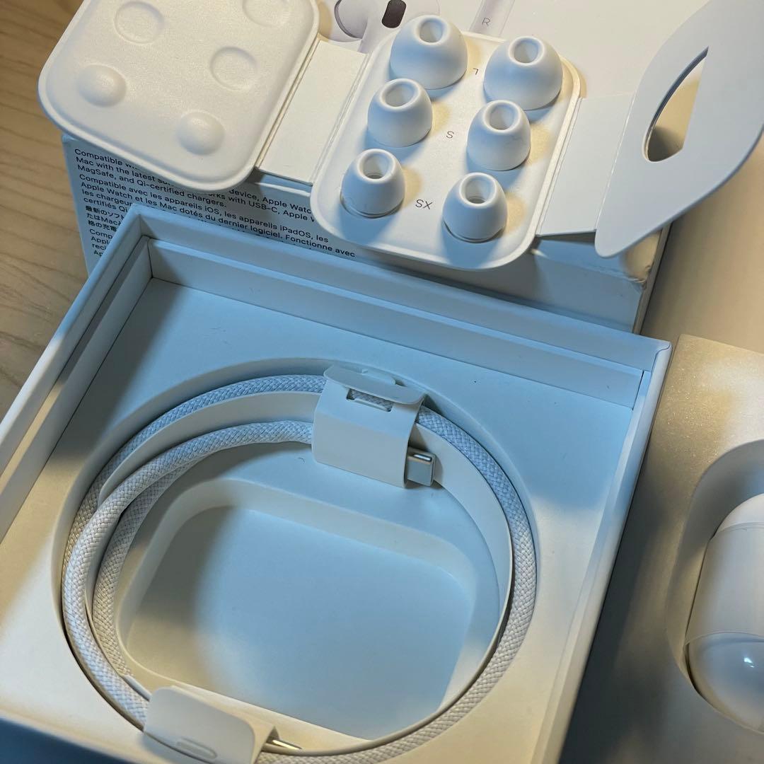 【美品】AirPods Pro 第2世代 USB-C 全機能正常・付属品完備