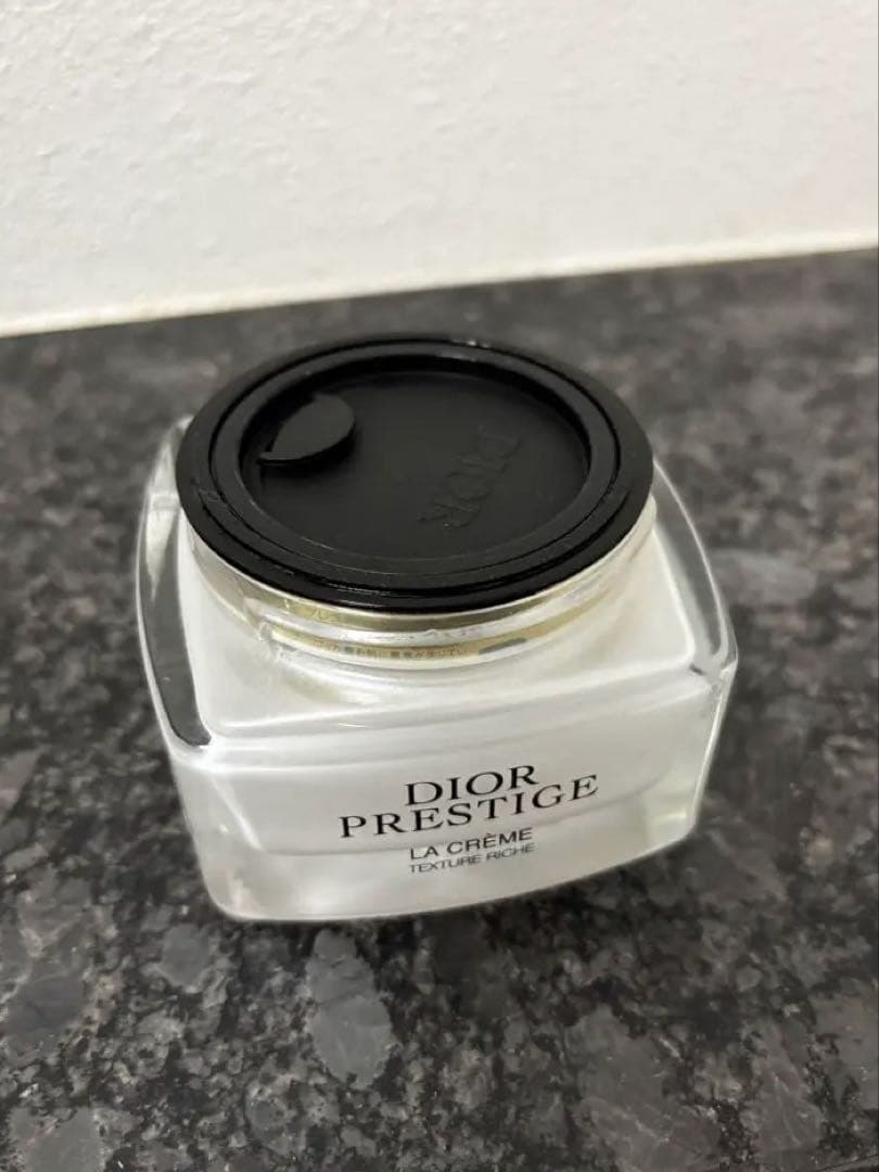 胡桃　DIOR プレステージ　ラ クレム　リッチテクスチャー　50ml