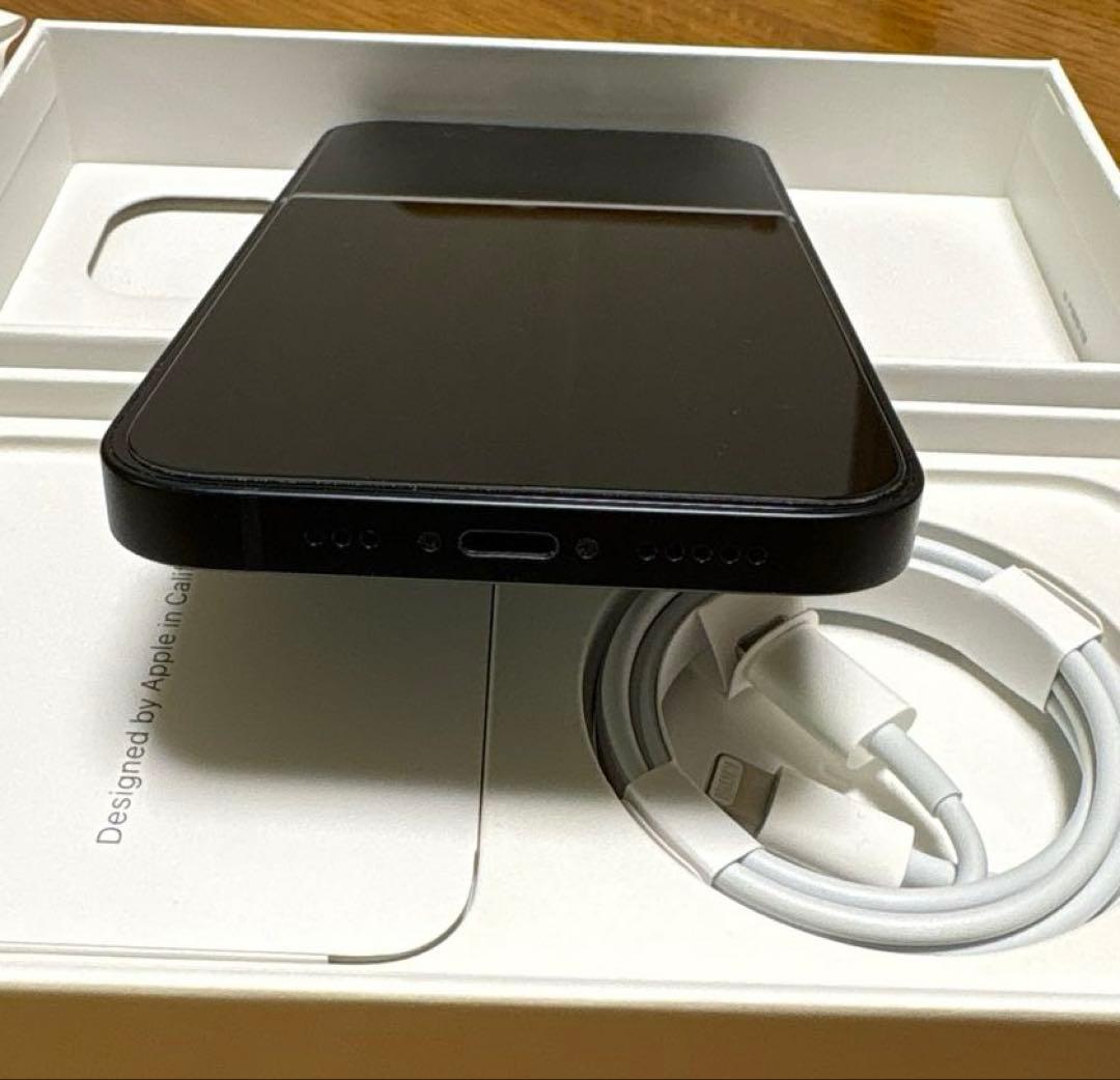 Apple iPhone 14 ブラック 本体　バッテリー84%
