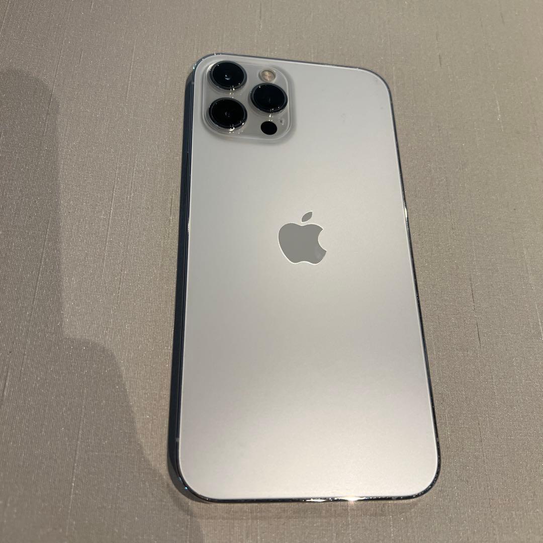 3/20限定価格⭐︎iPhone12promax ホワイト　カメラシャッター音なし