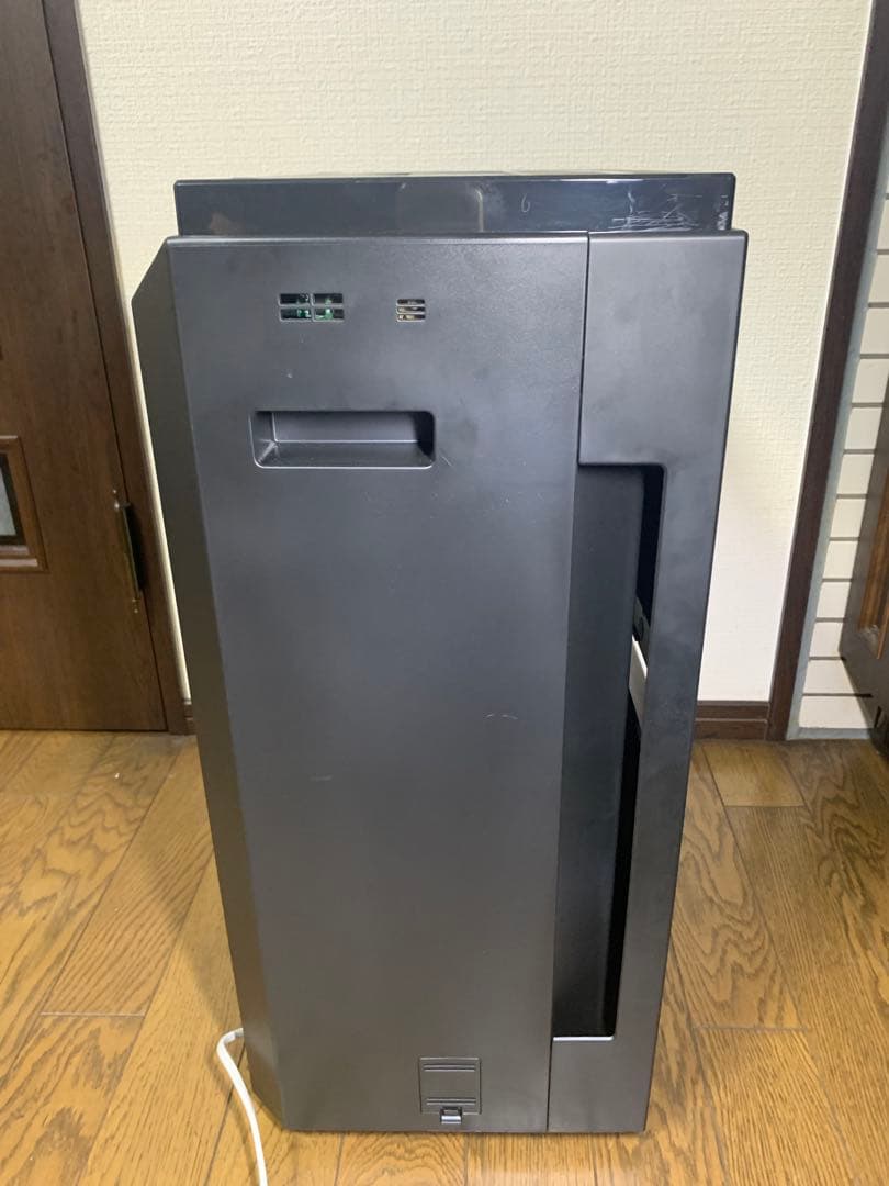 Panasonic F-VXW90 加湿空気清浄機 パナソニック　最上位モデル
