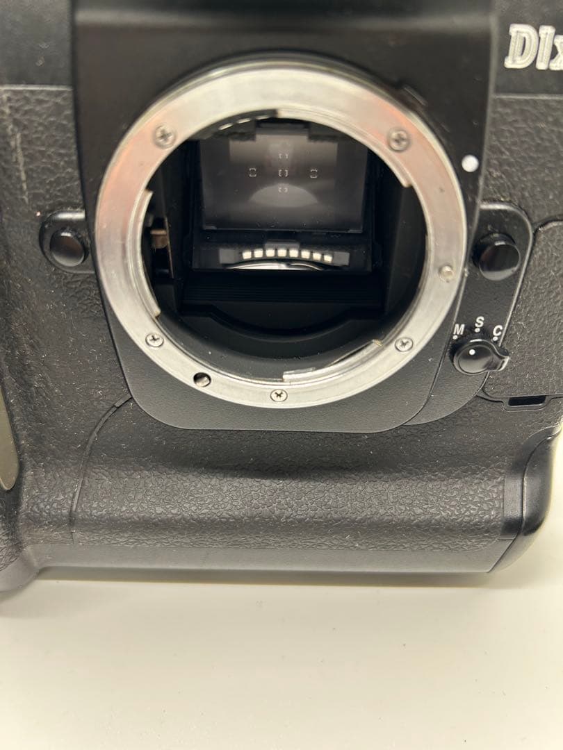 【希少/プロ機】Nikon D1X ボディ＋バッテリー付 動作未確認 現状渡し