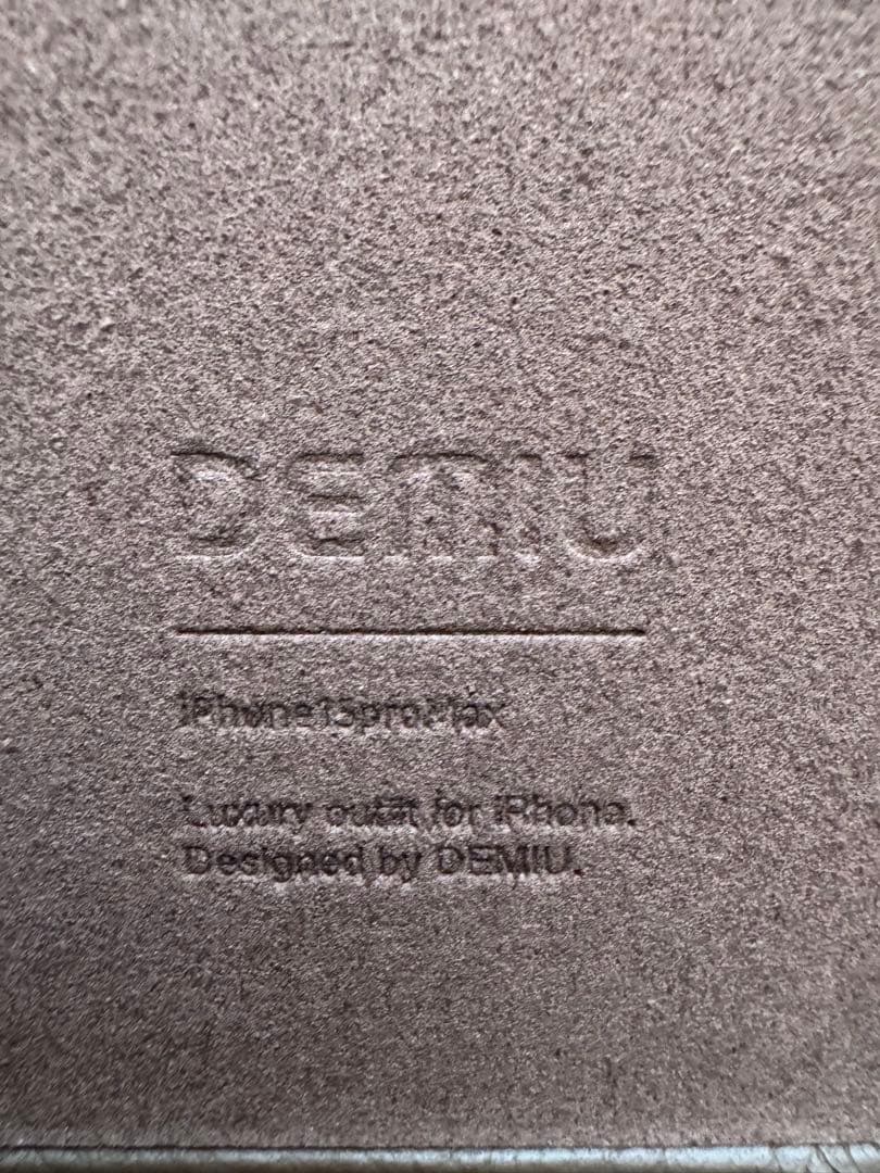 DEMIU　BALLON iPhone15ProMax エトープ　ストラップ