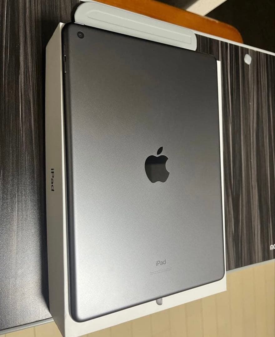 専用美品iPad 第8世代 128GB