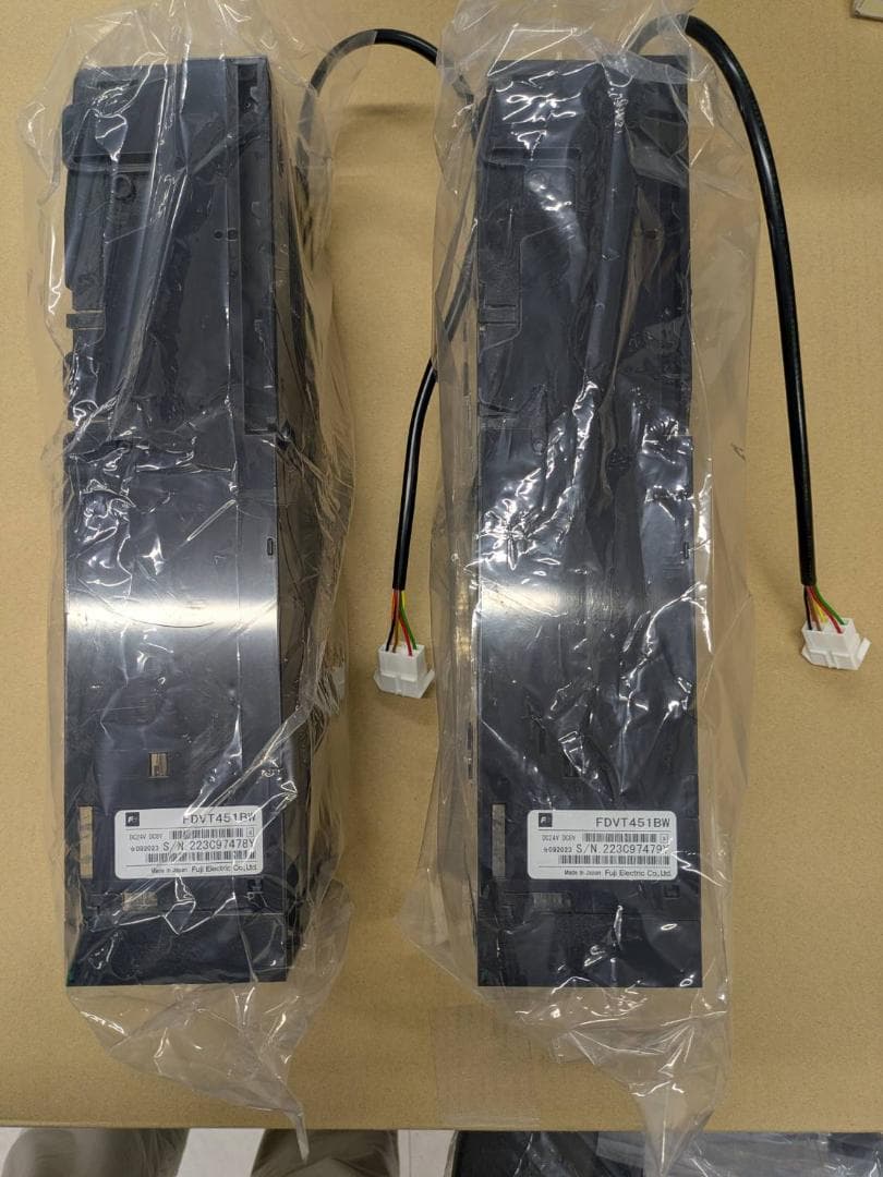【令和新500円玉対応】メック　富士電機製　FDVT451BW　2台