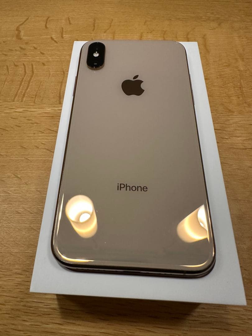美品Apple iPhone XS ゴールド 本体