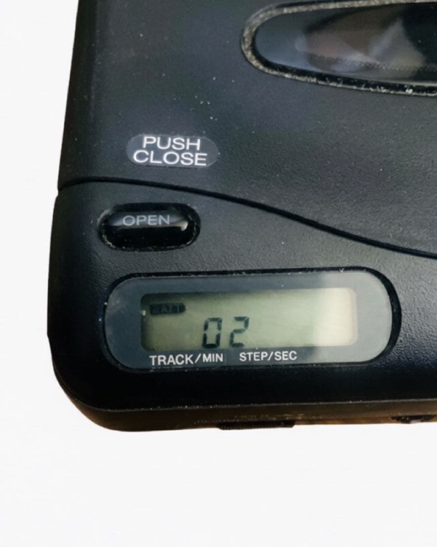 【動作確認済】SONY ポータブルCDプレーヤー D-11 （一部不具合有）