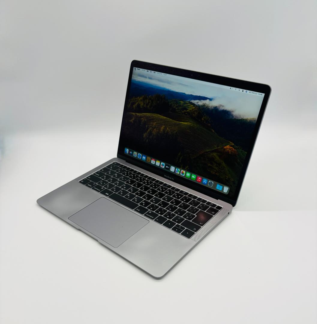 MacBook Air 13インチ (2018)、16GB、256GB