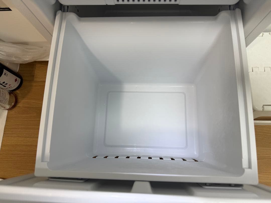 Hisense 冷凍冷蔵庫 HR-D13K5W