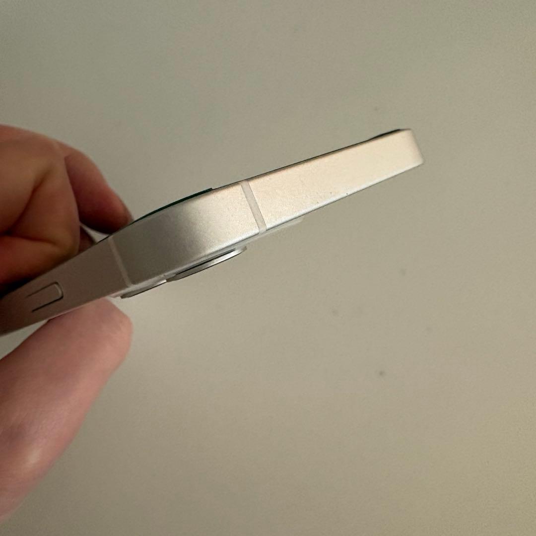 Apple iPhone 12mini 本体