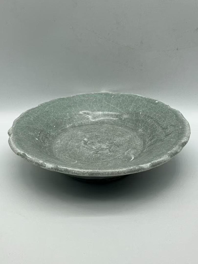 明時代 龍泉窯花口盤 青磁菊瓣口洗 文房 筆洗 茶道具菓子皿　香皿(F-141)